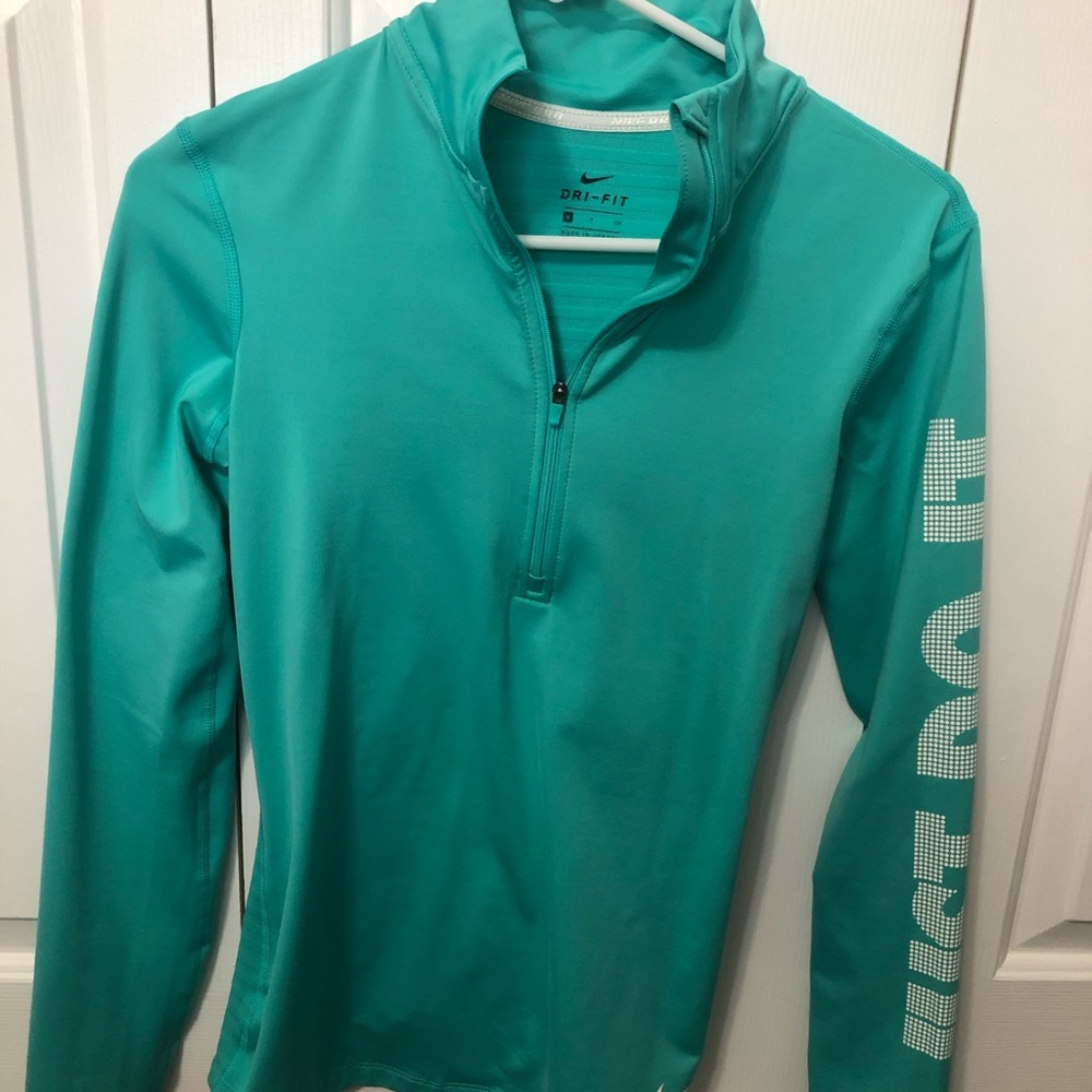 Nike half zip up